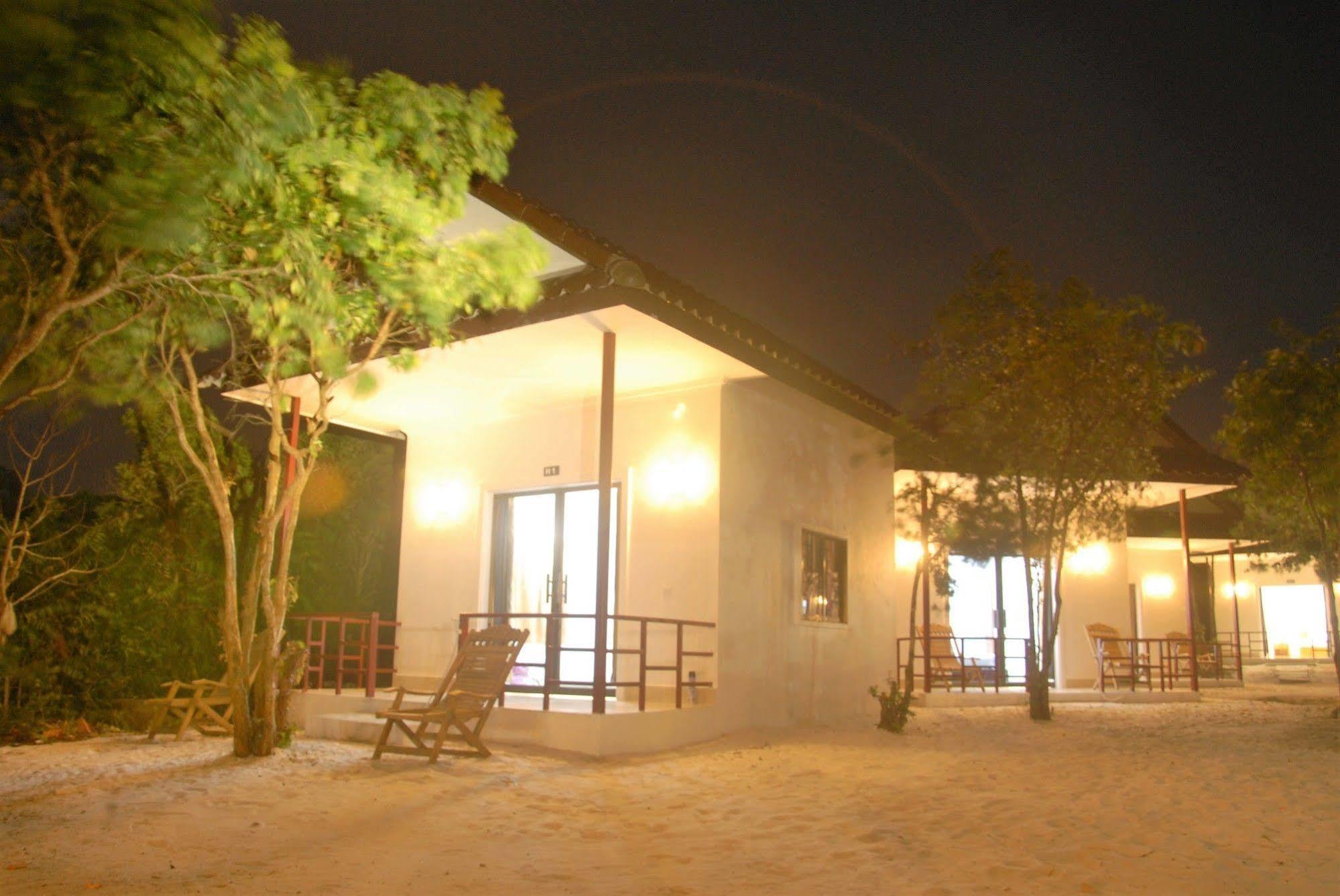 Home Stay Resort Koh Rong Sanloem Esterno foto